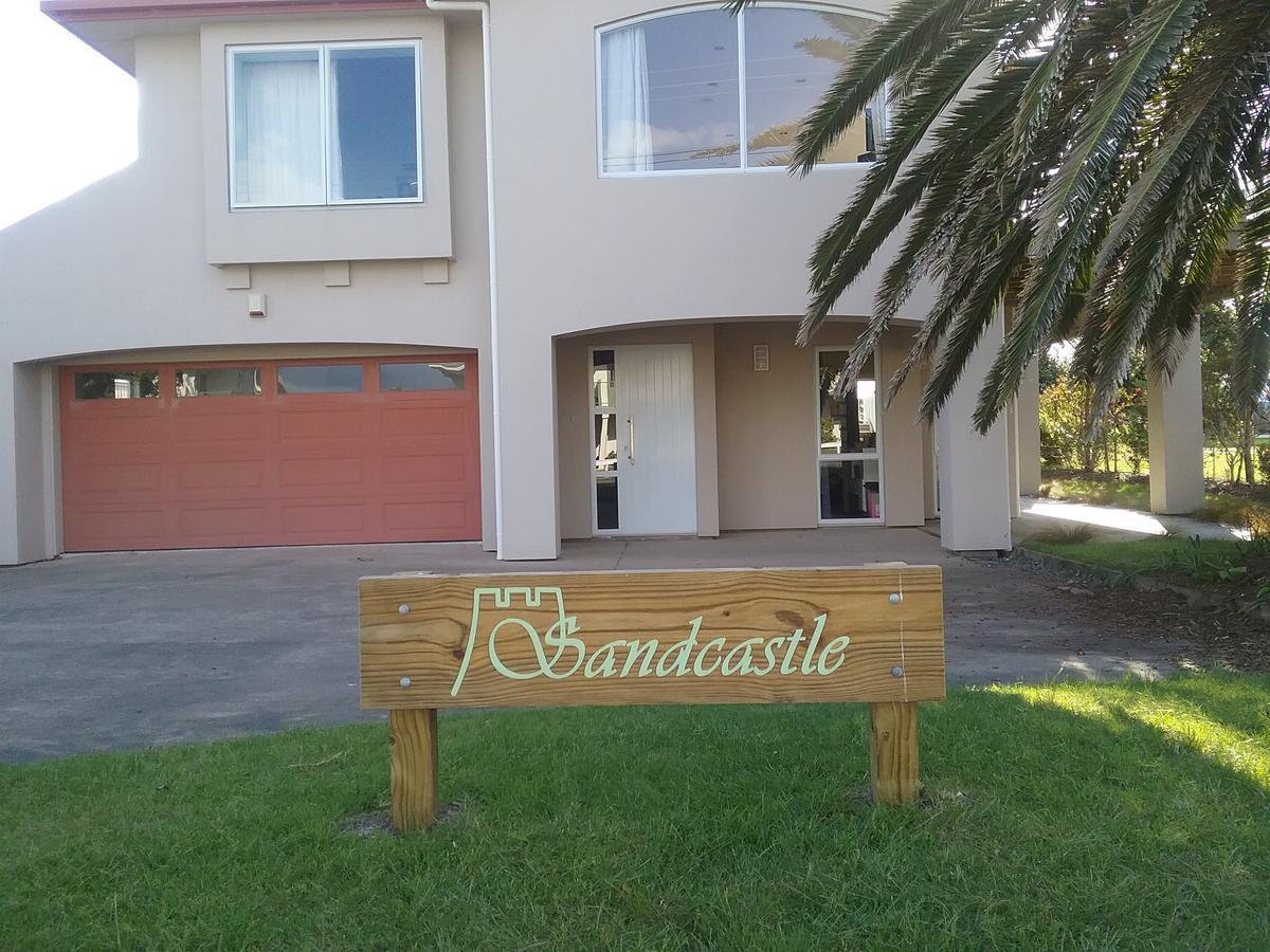 Sandcastle BnB Ruakaka Eksteriør billede